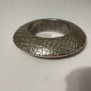 VTG Snakeskin Style Bracelet Silver Tone Brass Metal